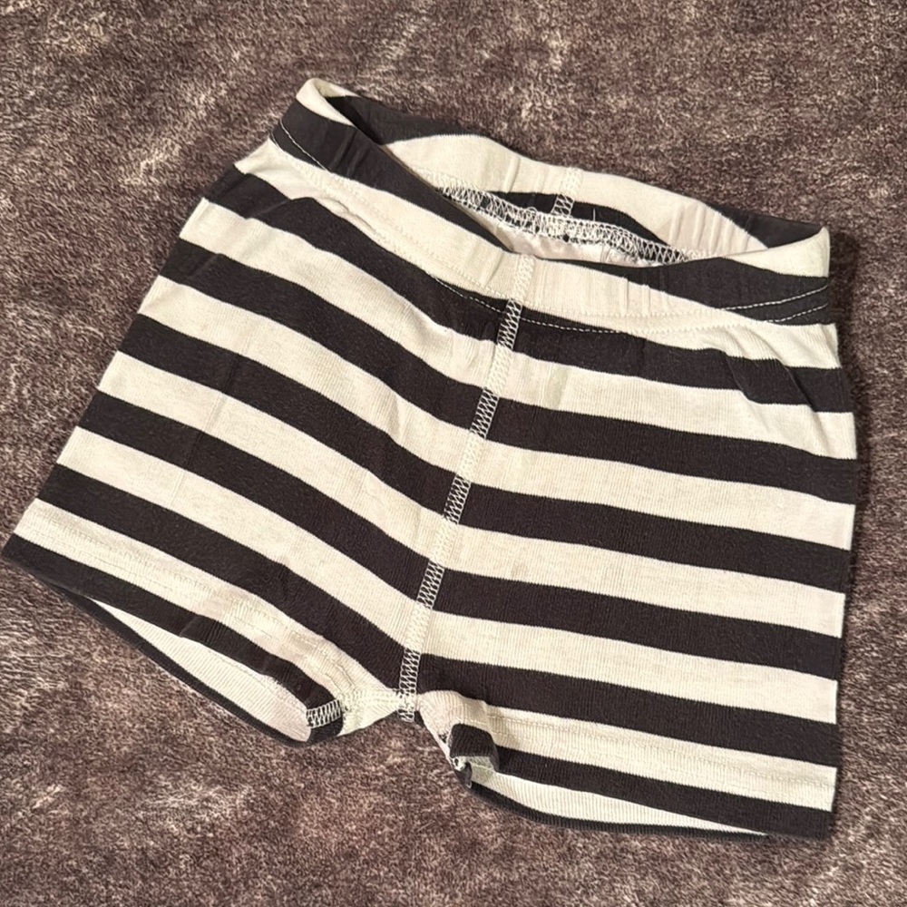Hanna Andersson 90cm Disney navy & white stripe 100% organic cotton shorts